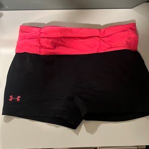 Under Armour workout shorts💞